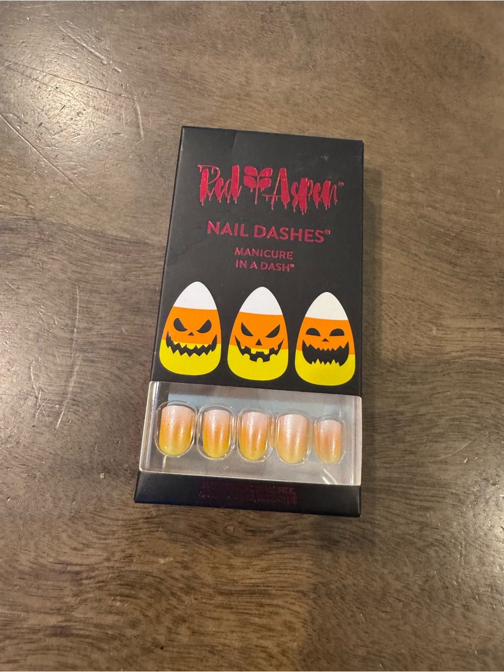 Red Aspen Nails Candy Corn Vibes, Clove